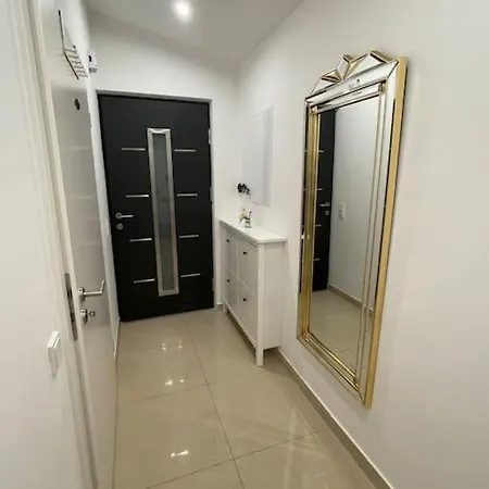 Exklusive Flughafen-messe Naehe Duesseldorf アパート ドゥイスブルグ